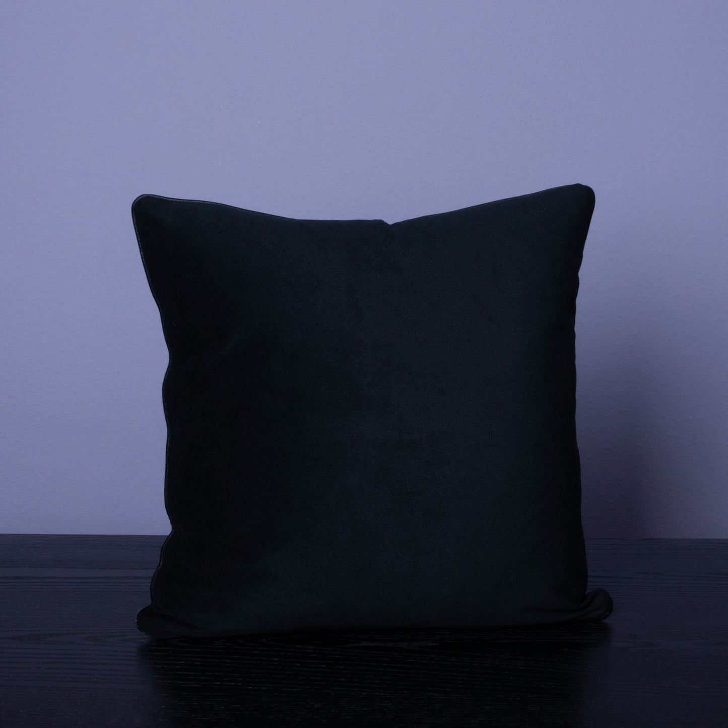 Dekokissen 40 x 40 cm Stoff Baumwollstoff Floral Abstrakt Rückseite schwarzer Samt