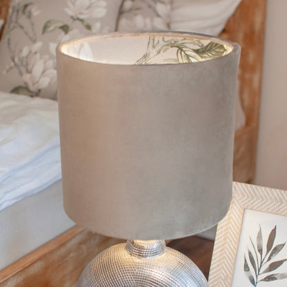 Lampenschirm Samt Beige – Florales Magnolien-Muster – Landhaus & Japandi Stil