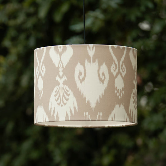 Outdoor Lampenschirm Gartenbeleuchtung Solarleuchte – Ikat Beige, Rückseite cremeweiß