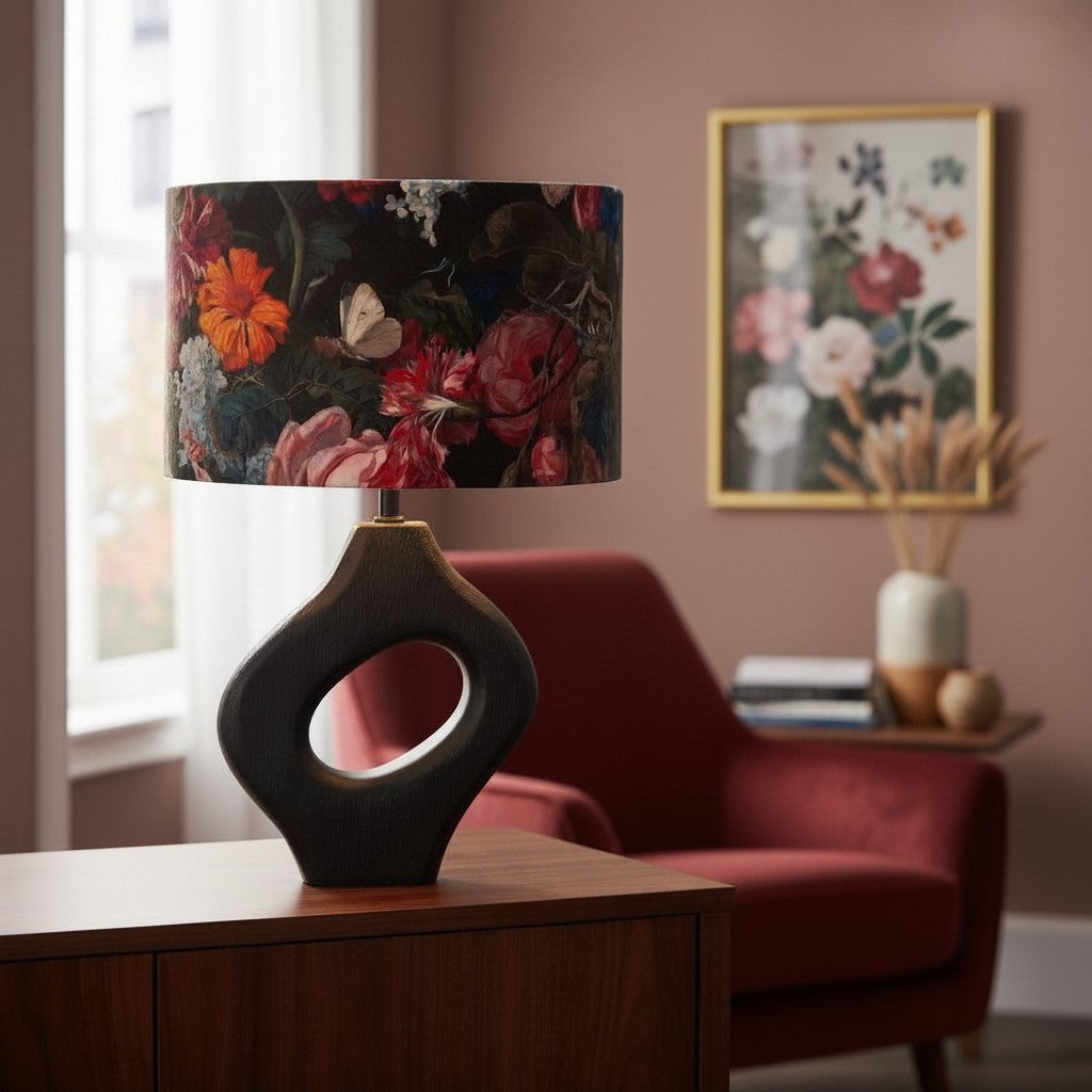 Lampenschirm Blumen Barock – Dunkler Stofflampenschirm mit opulentem Blumendesign