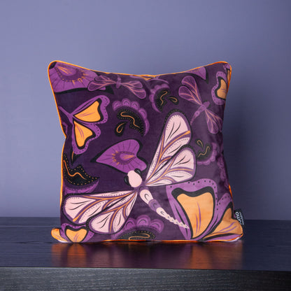 Dekokissen 40 x 40 cm Samtstoff Lila mit Libellen und Pflanzen, Rückseite Baumwolle hellrosa