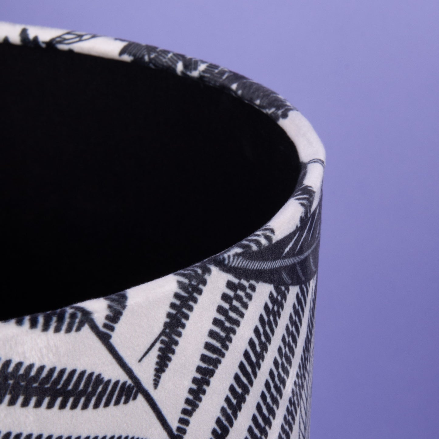 Lampenschirm Samt Schwarzweiß Floral Blätter, Innenstoff Baumwolle Schwarz