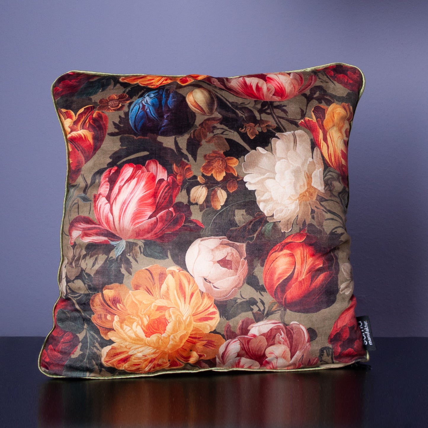 Dekokissen 40 x 40 cm Stoff Samtstoff mit Rosenmotiv Retro, Rückseite Baumwolle olive grün