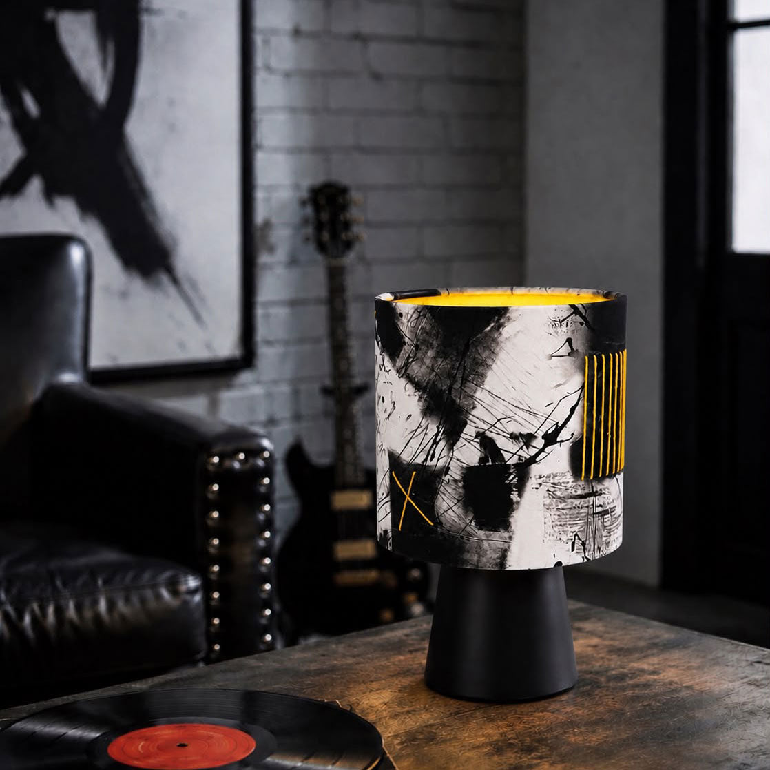 Tischlampe SHINE NOIR STITCH – MiNiSTYLE  SPECiAL EDiTiON