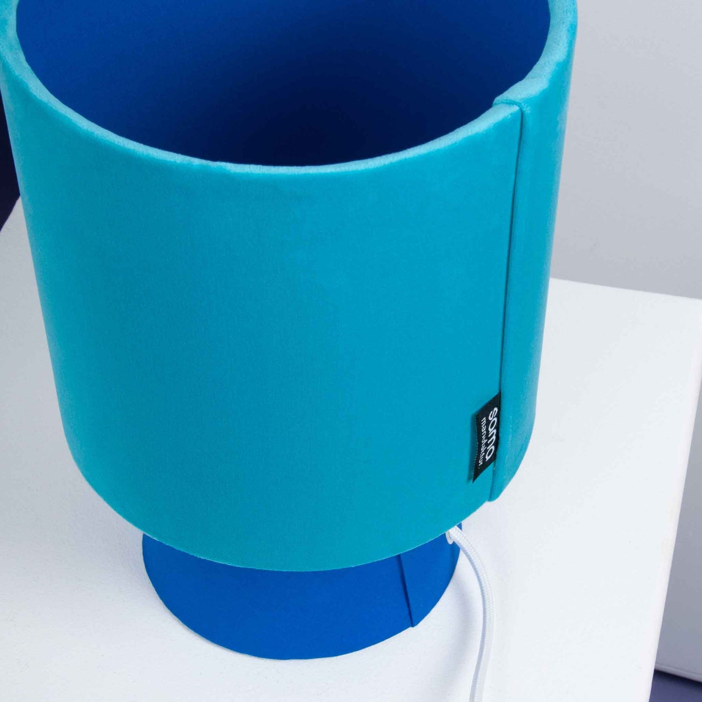 Designer-Tischlampe verschiedene Trendfarben