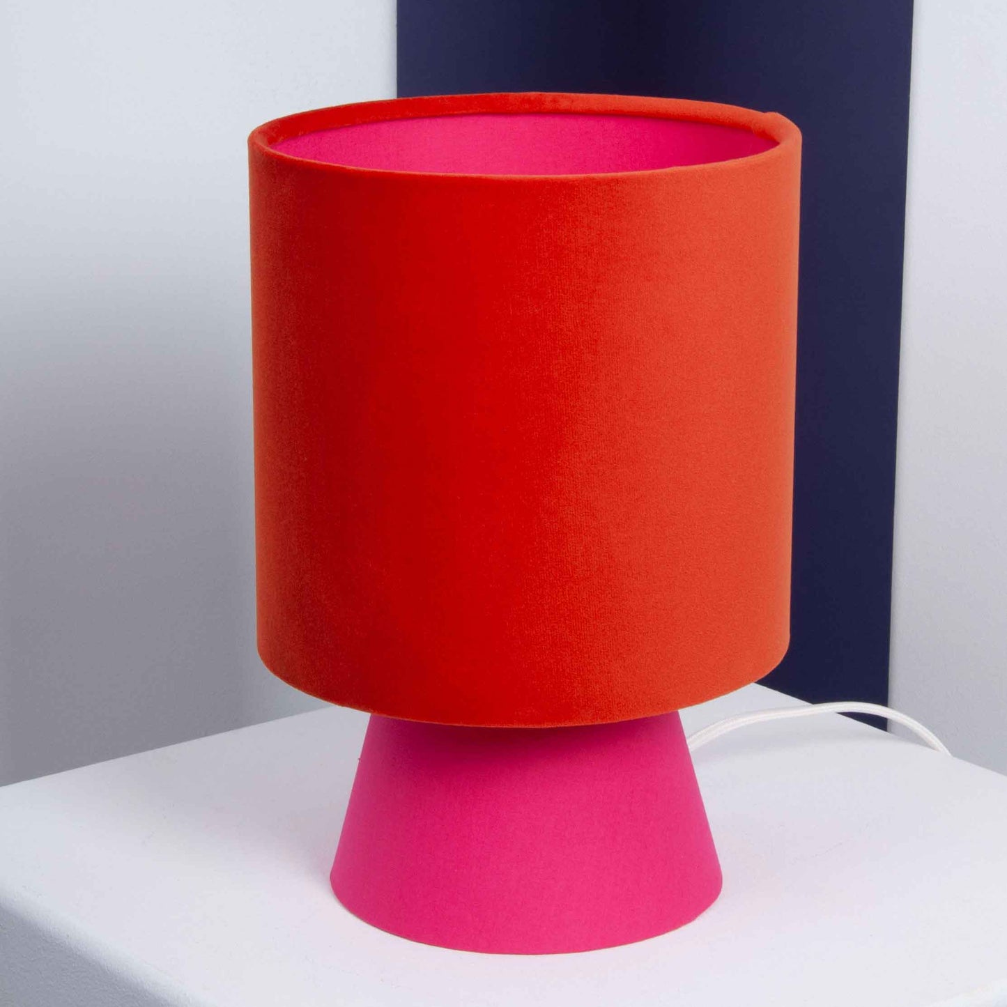 Designer-Tischlampe verschiedene Trendfarben