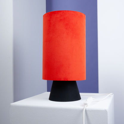 Tischleuchte „Zebra Flame“ – Mutiges Design trifft auf luxuriöse Eleganz
