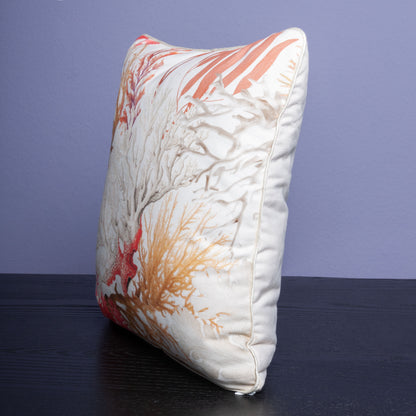 Dekokissen 40 x 40 cm Baumwollstoff mit Korallenmotiv, Rückseite Samtstoff Cremeweiss