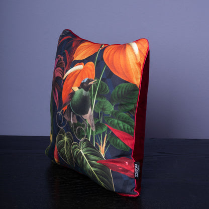 Dekokissen 40 x 40 cm Stoff Baumwollstoff Dschungel Vögel rot, Rückseite Samt rot