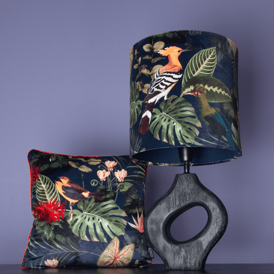 Lampenschirm Dunkelblau mit exotischen Vögeln & Blüten – Stofflampenschirm