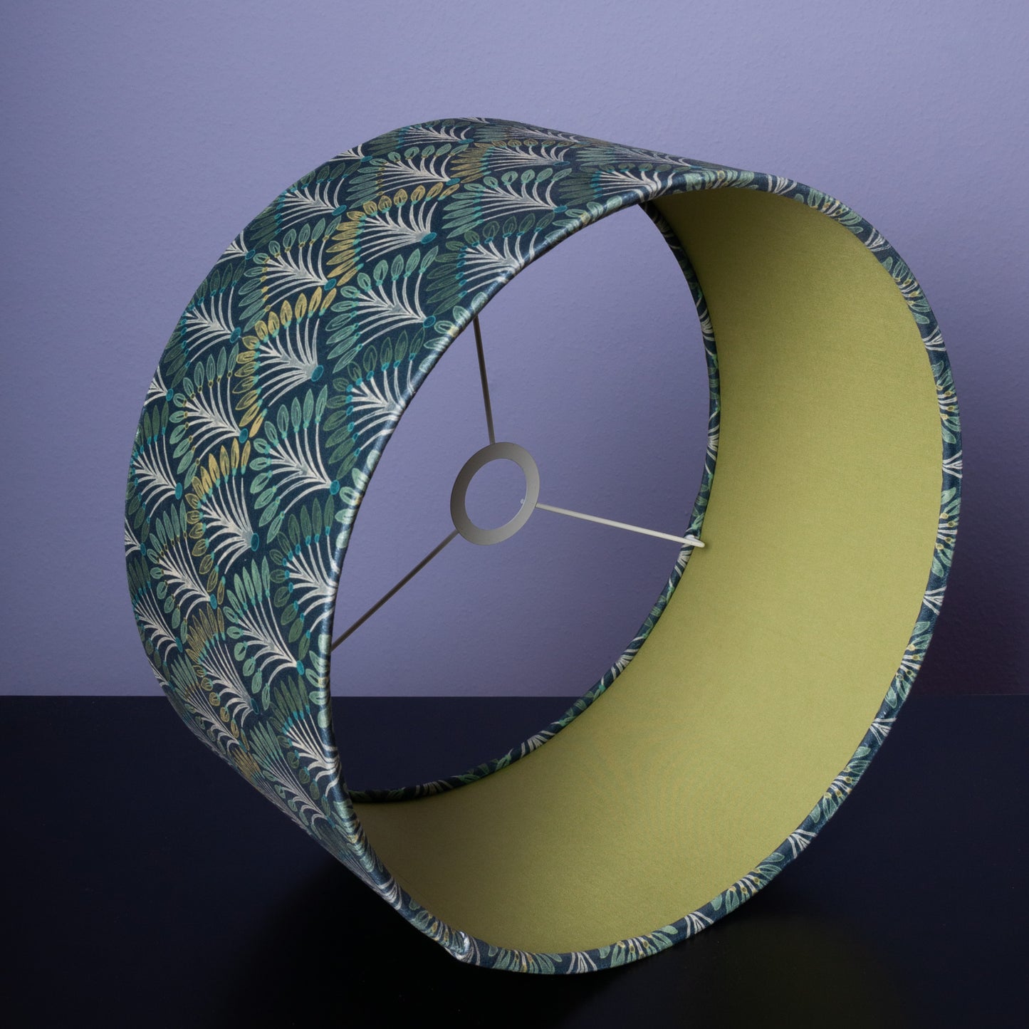 Lampenschirm Art déco – Grünes Fächermuster mit Apfelgrün innen – Stofflampenschirm für Hänge- & Stehlampen