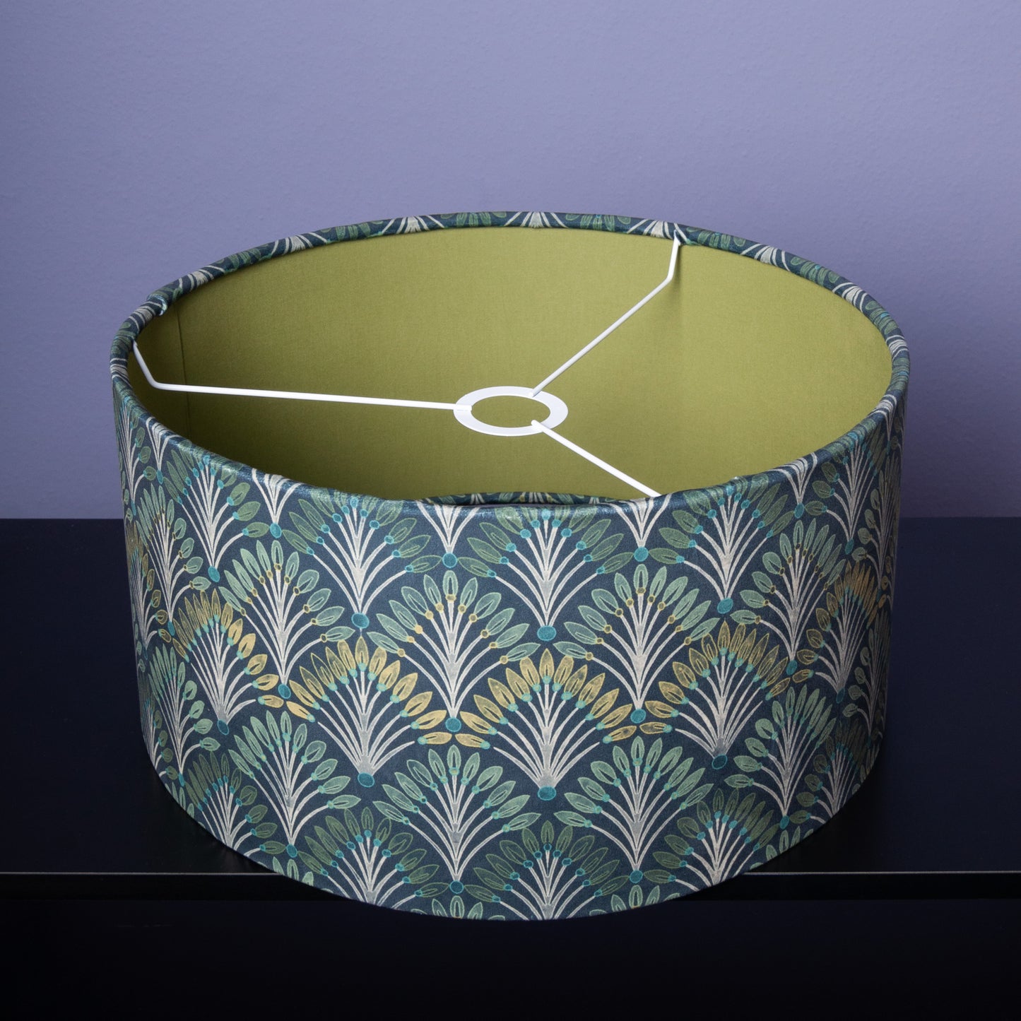 Lampenschirm Art déco – Grünes Fächermuster mit Apfelgrün innen – Stofflampenschirm für Hänge- & Stehlampen