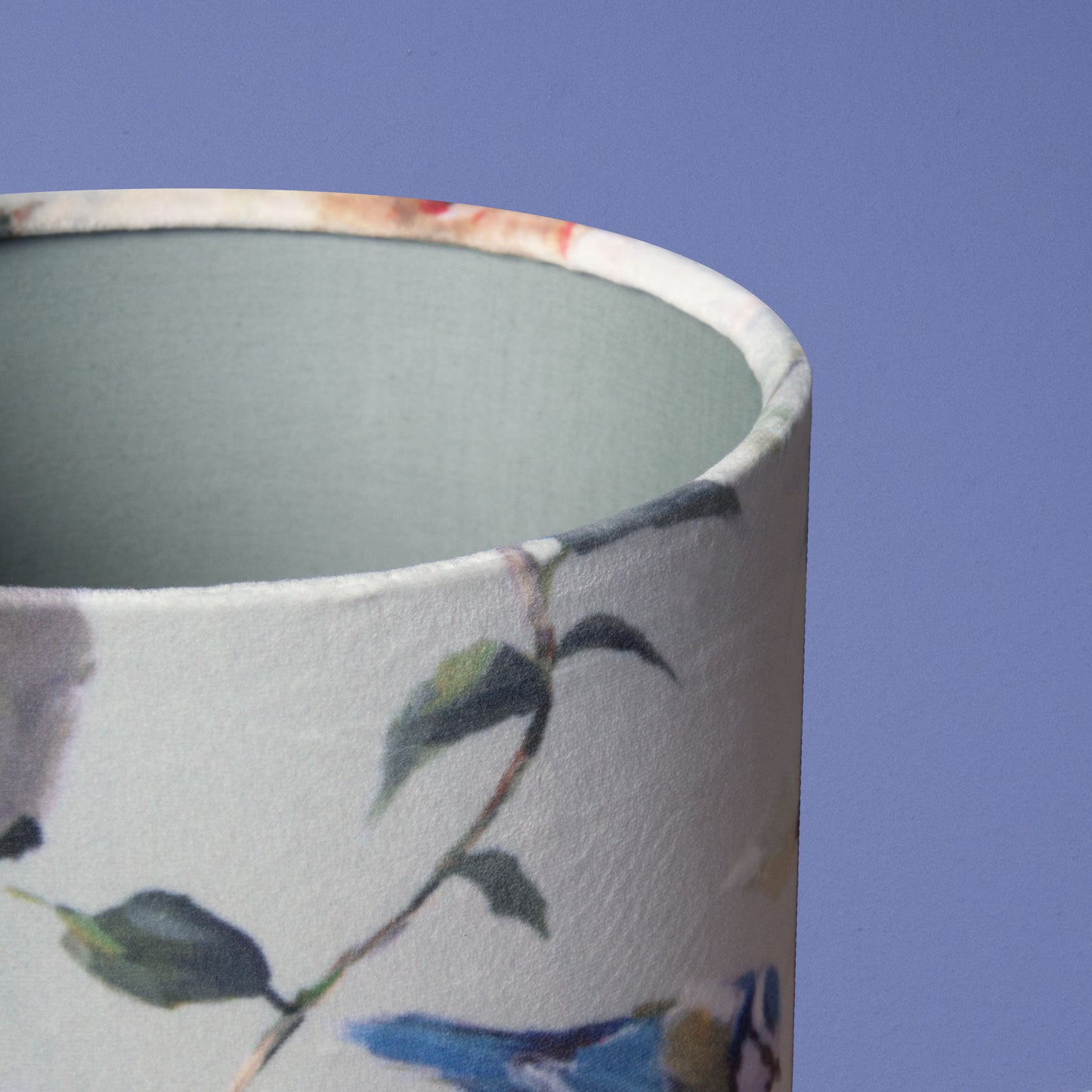Lampenschirm Mint mit Blaumeisen & Blumen – Romantischer Stofflampenschirm im Landhausstil