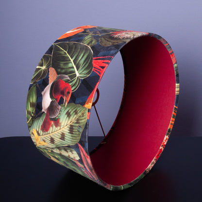 Lampenschirm Exotisches Dschungelmuster – Innen Rot – Tropischer Stofflampenschirm für Hänge- & Stehlampen